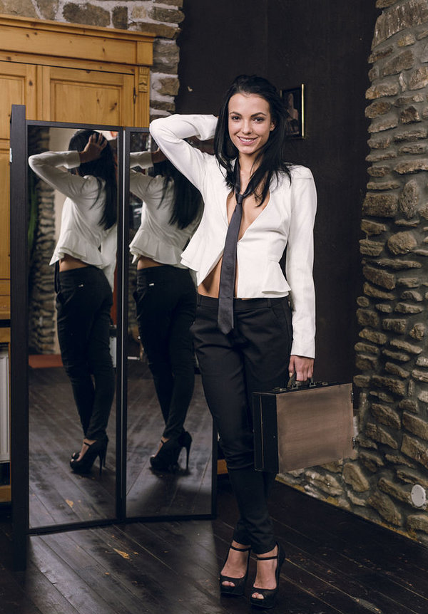 Валюша, 18 лет, 10 размер груди